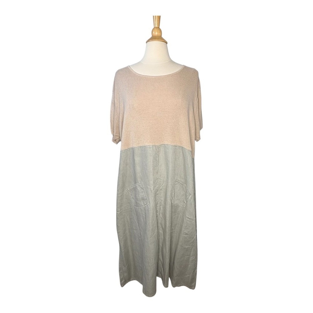 Elegant Two-Tone Dress